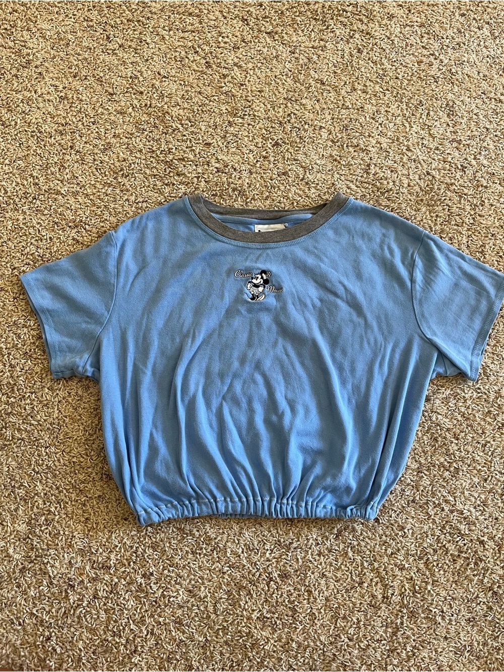 Disney Blue Short-Sleeve Minnie Mouse Cropped Tee with Gray Trim